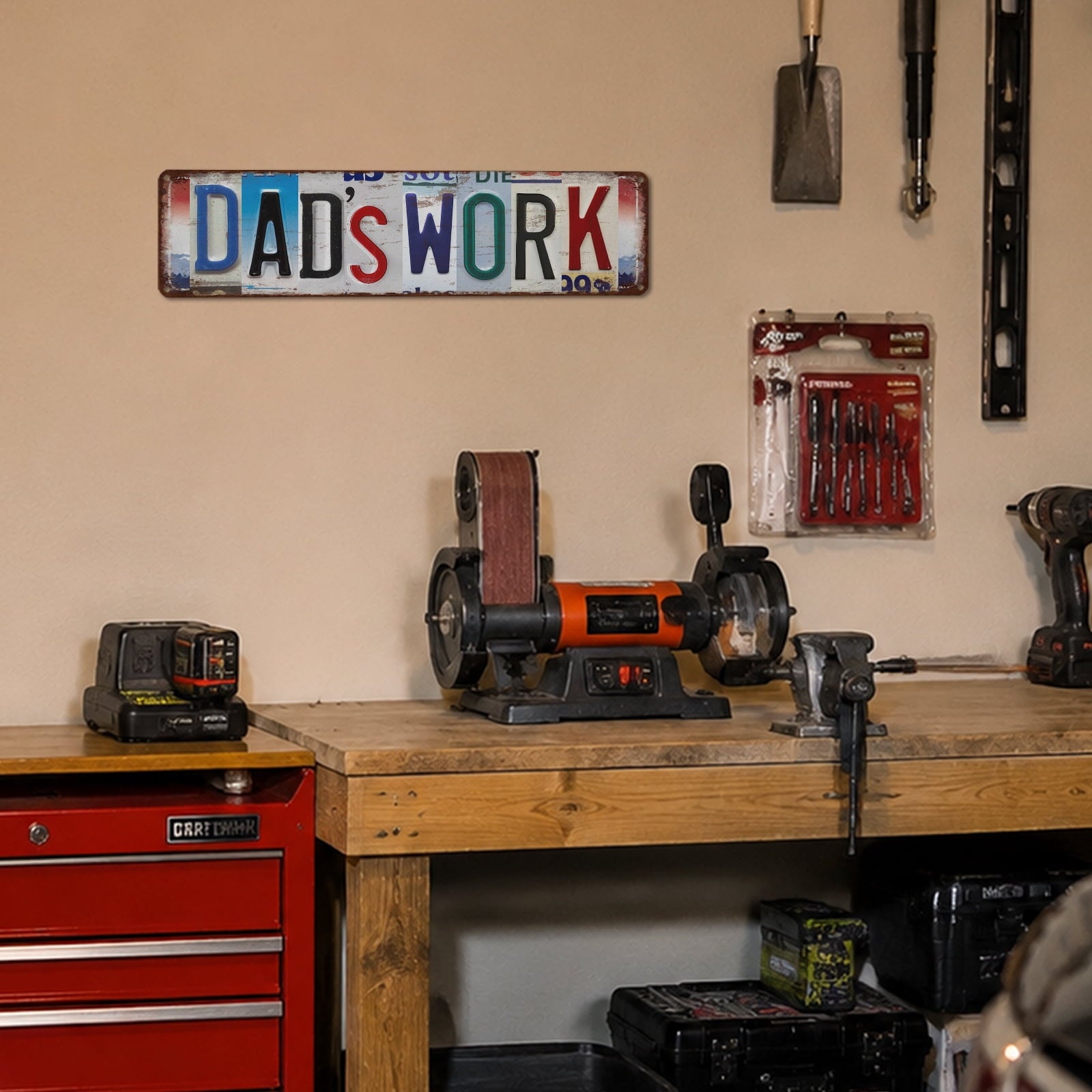 Drsoum Dads Work Tin Sign Metal Retro License Plate Wall Decor for Garage